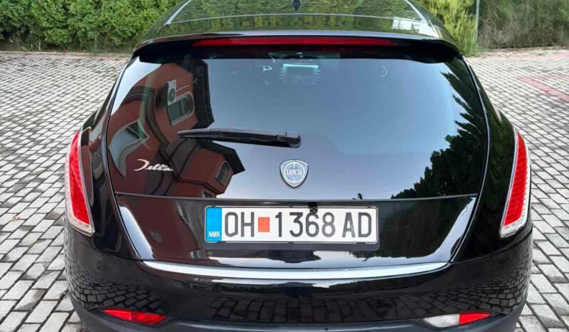 
								Lancia Delta 2011 Хечбек Дизел целосно									