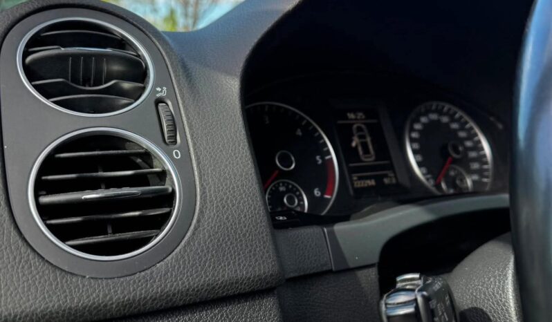 
								Wolkswagen Golf 6 Plus 2012 Моноволумен (Миниван) Дизел целосно									