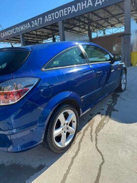 Opel Astra_GTC 2006 Купе Дизел