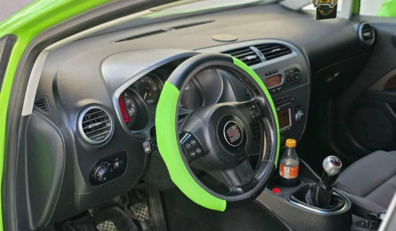 
								Seat Leon 2005 Хечбек Дизел целосно									