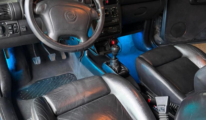 
								Opel Tigra 1998 Купе Бензин целосно									