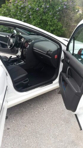 Peugeot 407 2011 Лимузина Дизел
