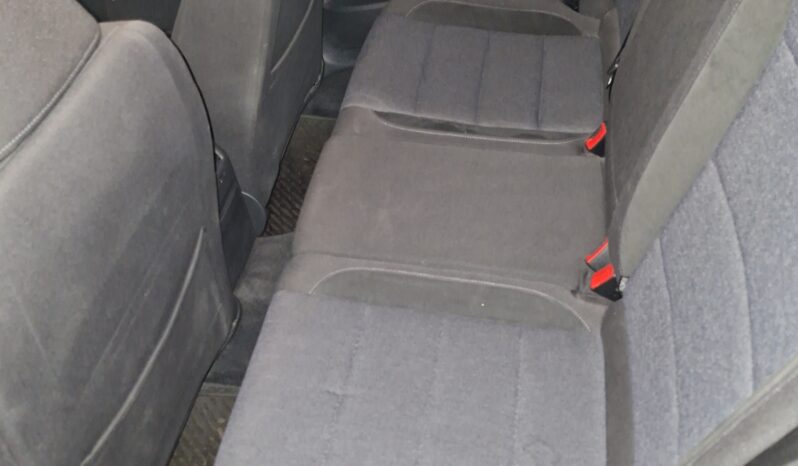 
								Volkswagen Golf 6 2012 Караван Дизел целосно									