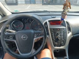 
										Opel Astra_J 2009 Хечбек Дизел целосно									