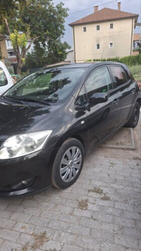 Toyota Auris 2008 Лимузина Дизел