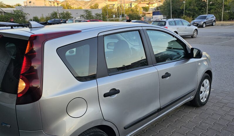
								Nissan Note 2010 Моноволумен (Миниван) Дизел целосно									