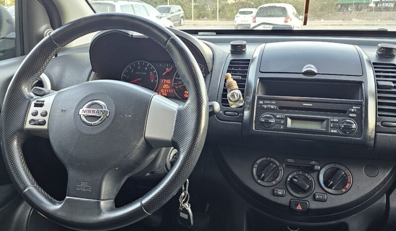 
								Nissan Note 2010 Моноволумен (Миниван) Дизел целосно									