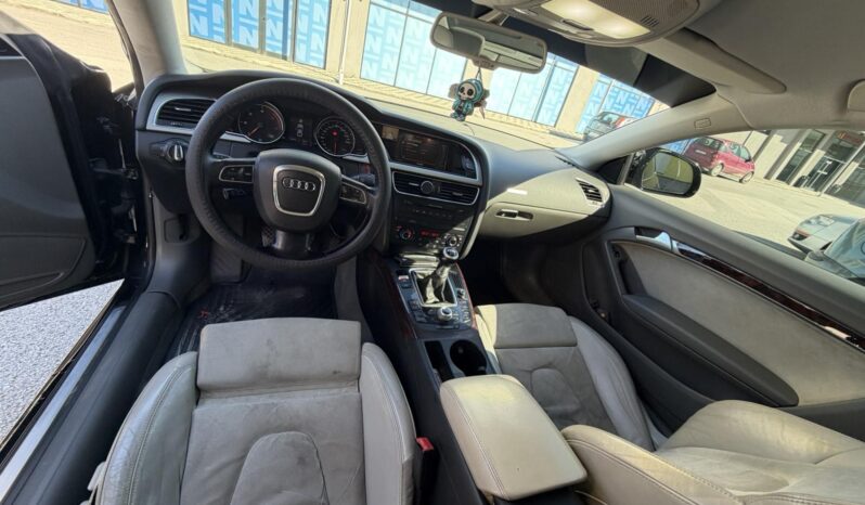 
								Audi A5 2007 Купе Дизел целосно									