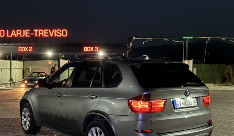
								BMW X5 2011 Џип / SUV Дизел целосно									