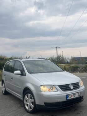 Volkswagen Touran 2006 Моноволумен (Миниван) Дизел